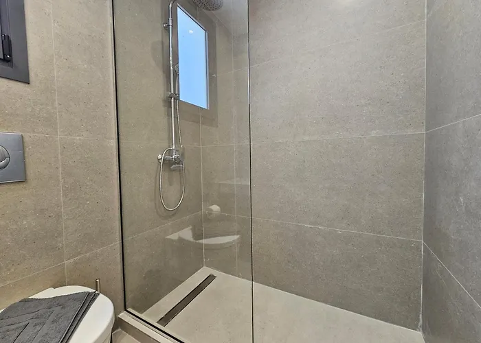 Myrteni Pool Villa *