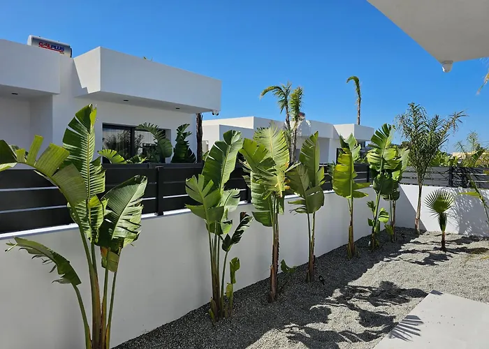 Villa Myrteni Pool *