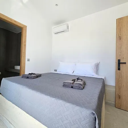 Myrteni Pool Villa Ialysos (Rhodes)