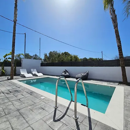 Myrteni Pool * إياليسوس