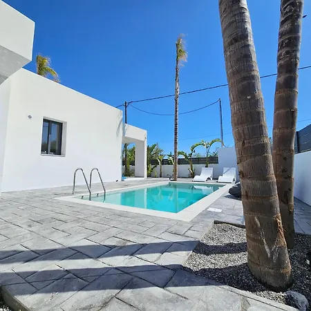 Myrteni Pool * Jalisos